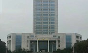 党委书记郭杰忠、校长罗胜联向海外学子致以新春祝福