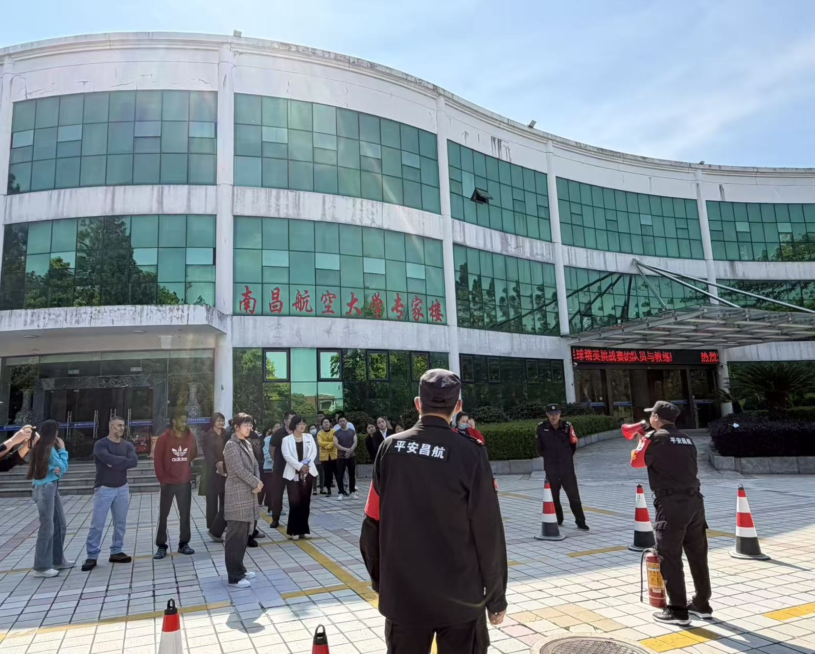 4db1ff9eb7c60c57f24551d24623711c